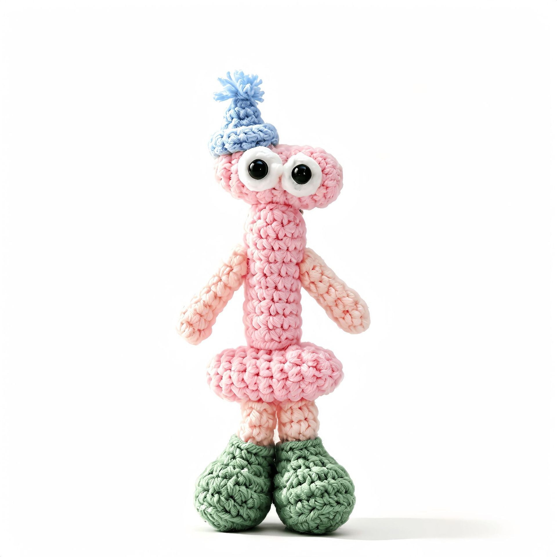 variant:i | Crochet letter I keychain charm